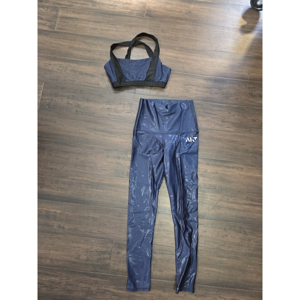 Emily Hsu Sports Bra & High Waisted Leggings Set Size Small Blue Black